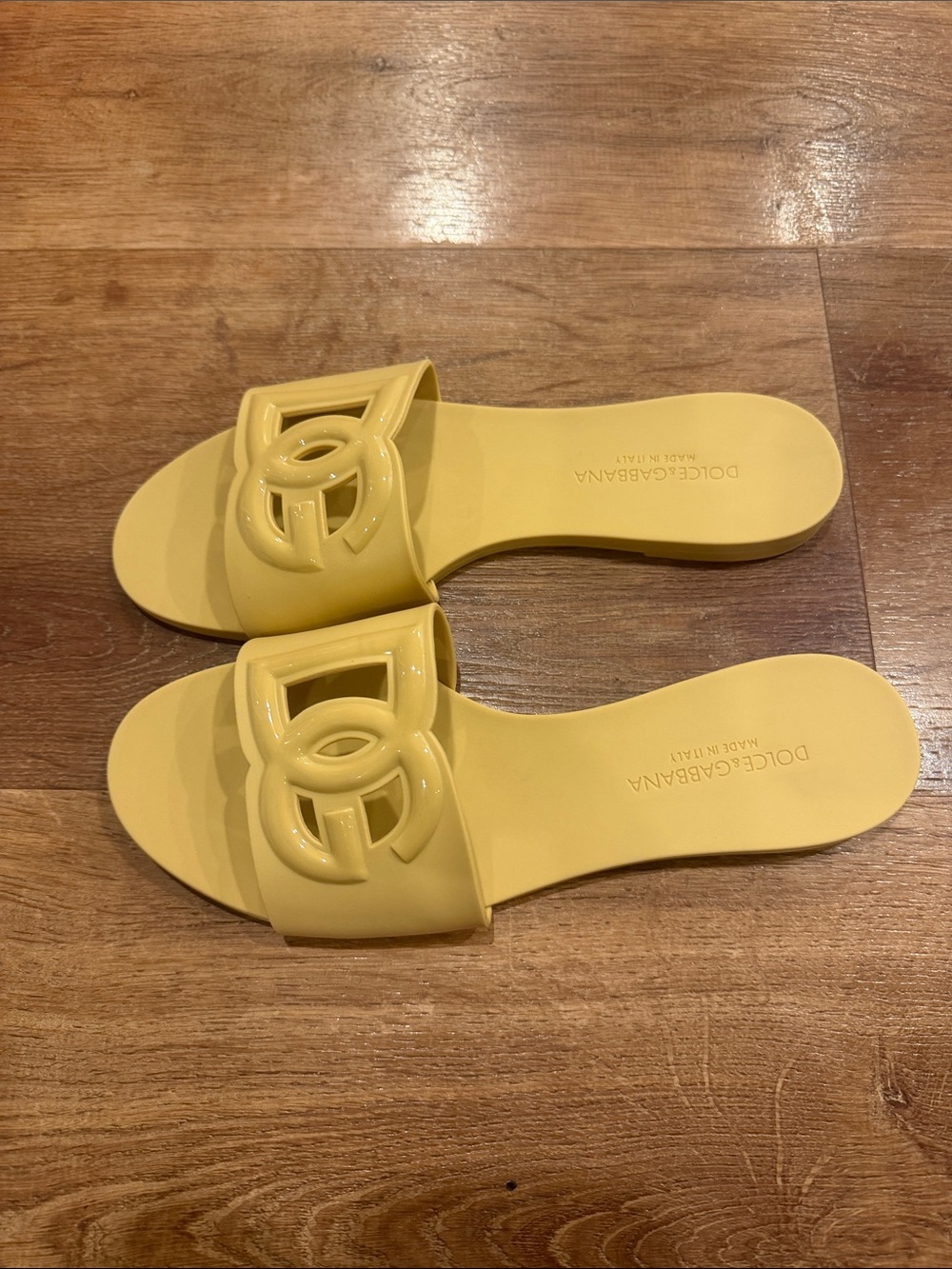size 39 dolce & Gabbana Banana Yellow Logo Slide Sandals - Picture 11 of 13